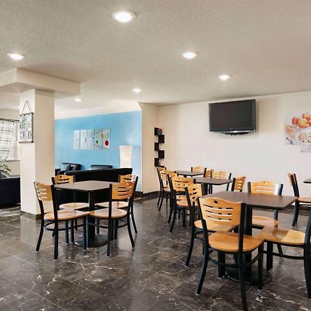 Microtel Inn & Suites By Wyndham Кълпепър Екстериор снимка