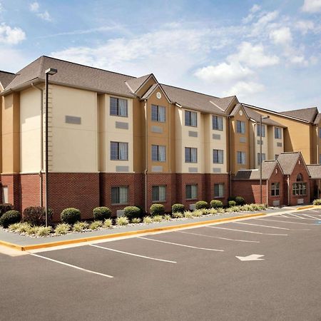 Microtel Inn & Suites By Wyndham Кълпепър Екстериор снимка